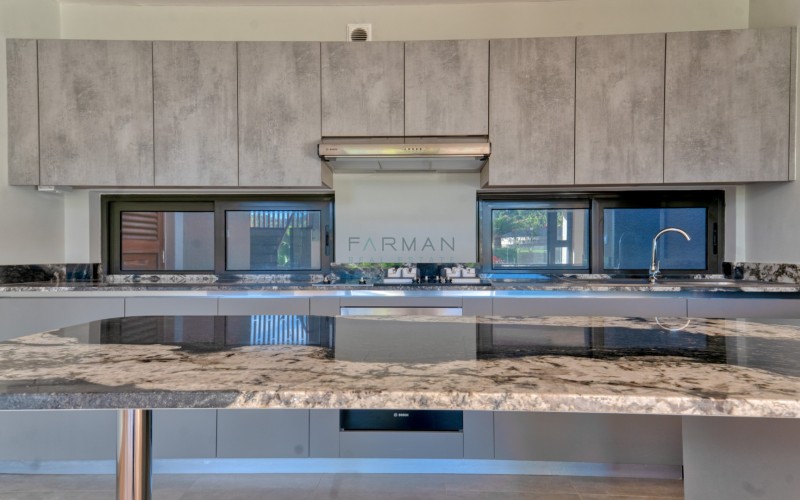 Luxurious villa 4 bed all en-suite with dsq — photo 3