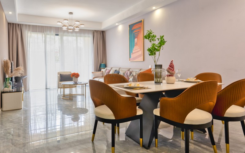 Breathtaking 2 bedroom apartment — photo 3