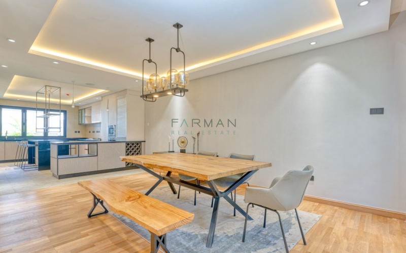 Smart four bedroom villa in a luxe residence — photo 4