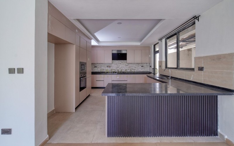 Elegant 4 Bedroom Townhouse In Lavington — photo 10