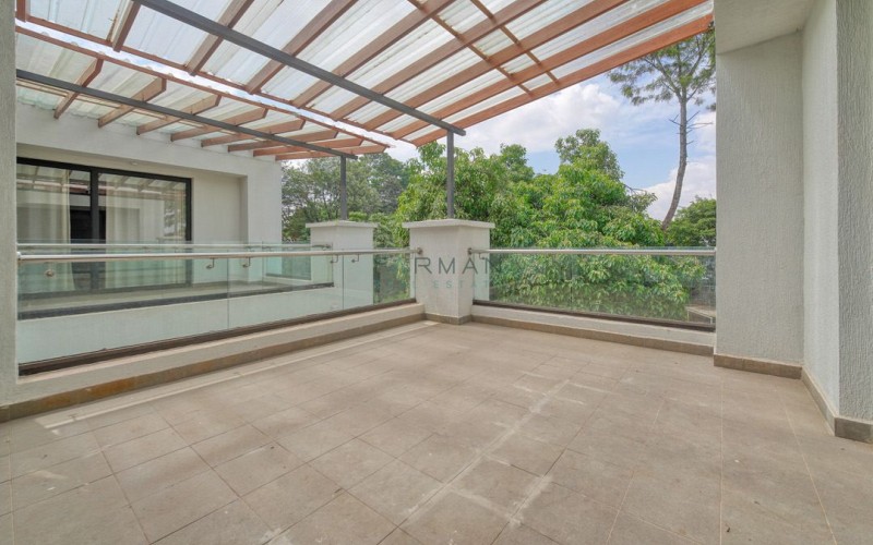 Elegant 4 Bedroom Townhouse In Lavington — photo 2