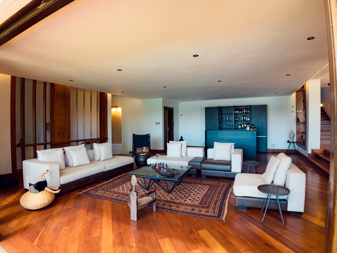 2 Homes on 1 Compound in Lavington's leafiest address. — photo 5