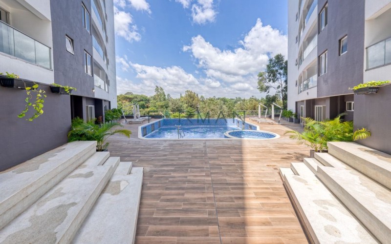 Sophisticated 4 bedroom all en-suite with dsq — photo 7