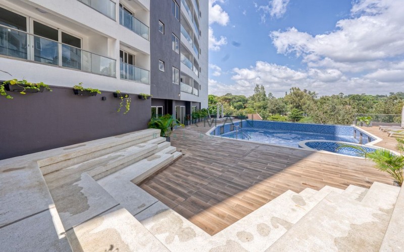 Sophisticated 4 bedroom all en-suite with dsq — photo 12
